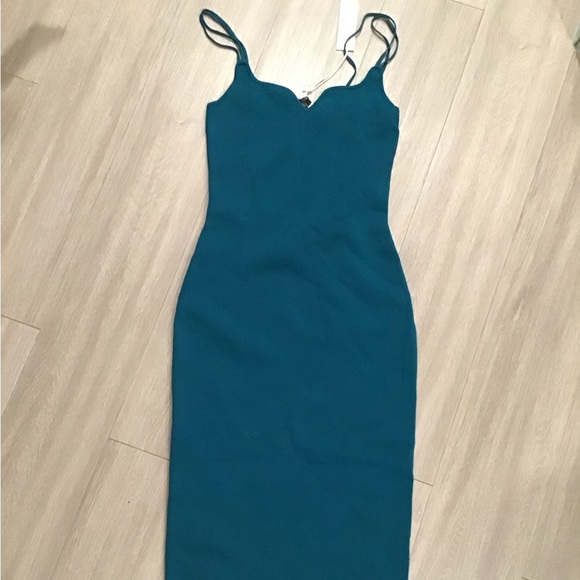 NEW The Sei double strap knitted dress - Picture 7 of 9